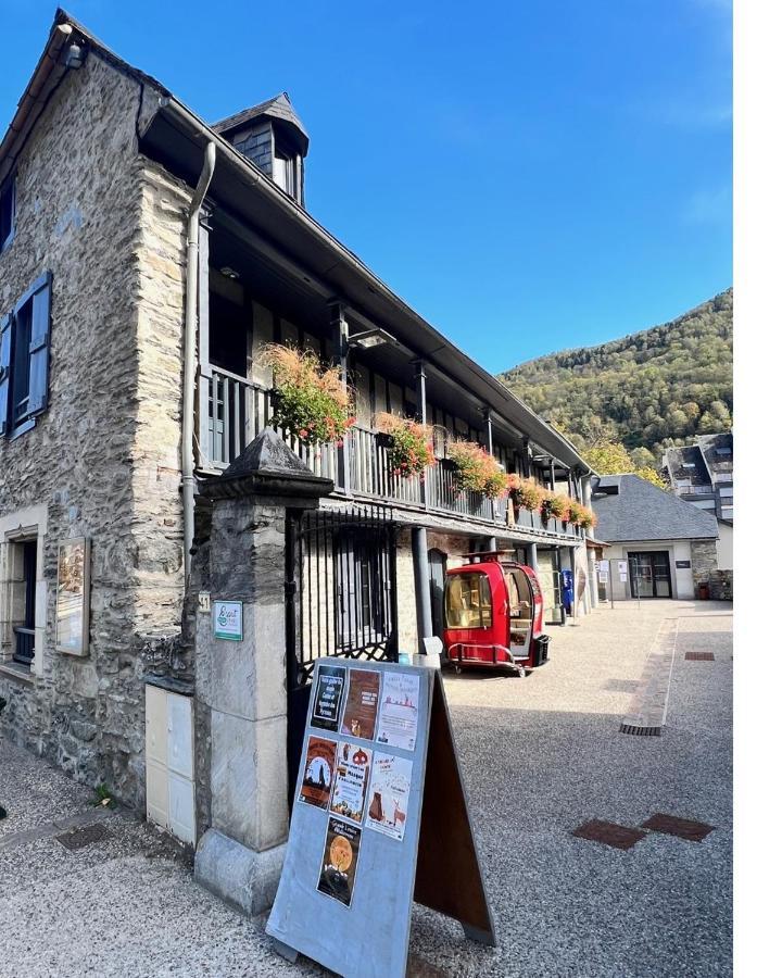 Appt T2 4 Pers Saint Lary Centre Village Parking Exterior foto